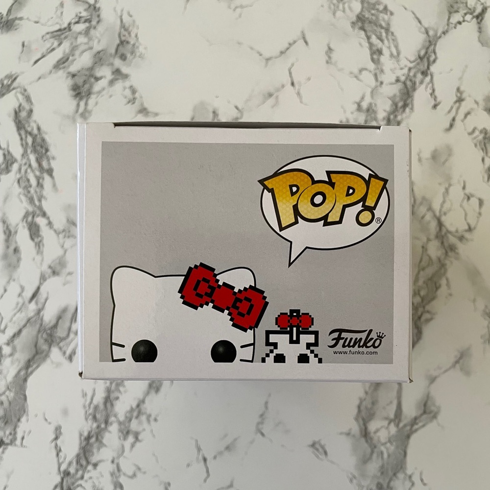 Hello Kitty Funko Pop 31 - Picture 9 of 10